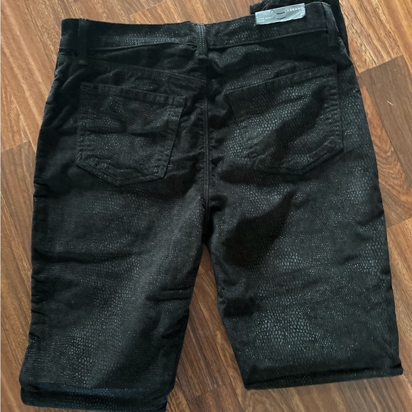 Original j brand jeans in soft fabric with silver snake print extra comfy size26 - Picture 1 of 6